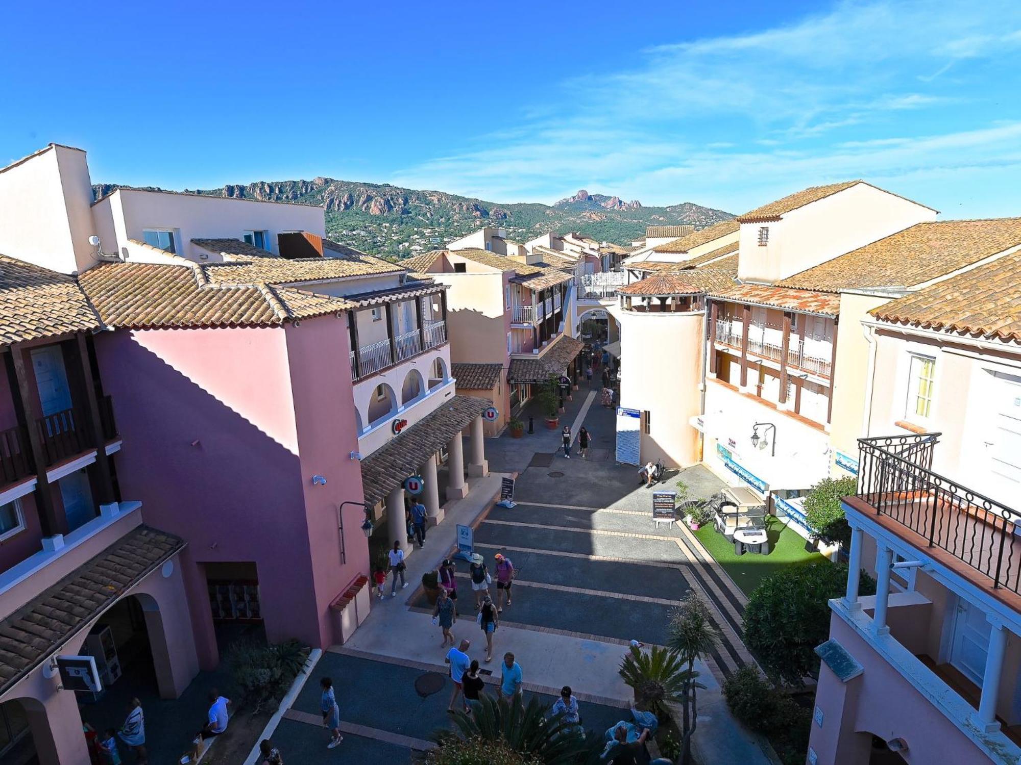 Apartment Village Cap Esterel - L'Esquinade-97 By Interhome Saint-Raphaël Buitenkant foto